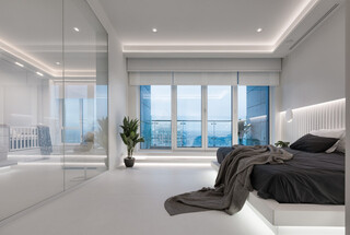 stylish monochromatic white penthouse capital construction img aca1d8930ea80edd 4 4668 1 5ba0f97