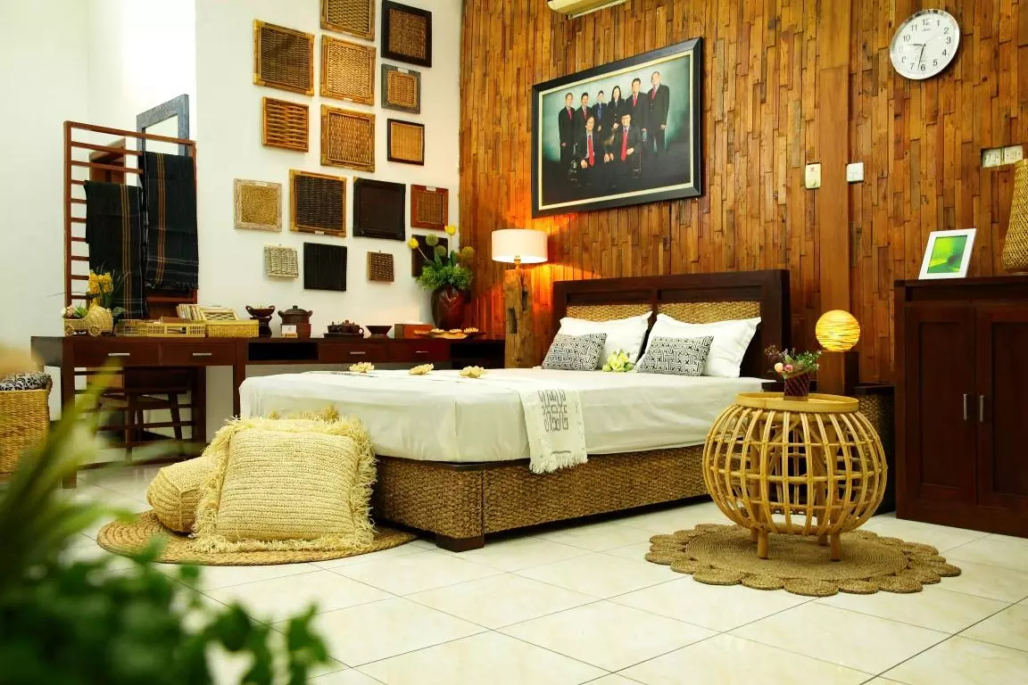 Indonesia Rattan Furniture Showroom