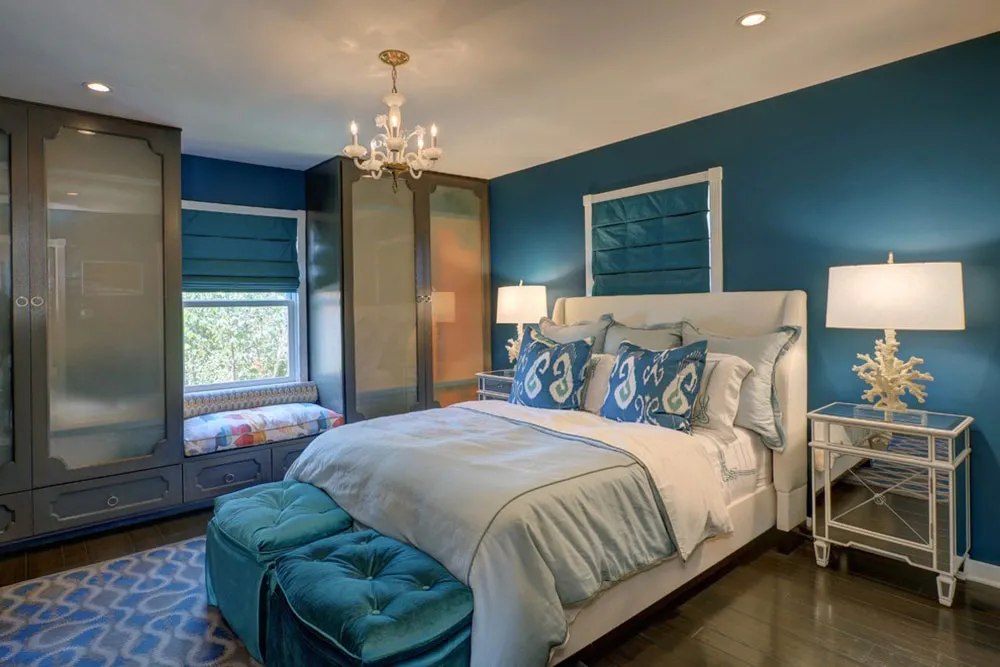 Mediterranean style bedroom basic motifs