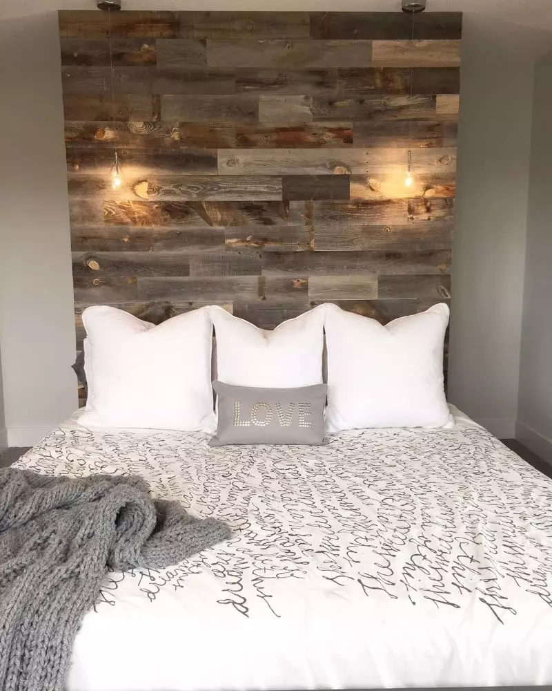 Reclaimed wood