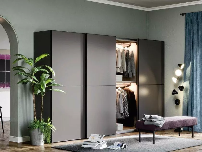 wardrobes with sliding doors